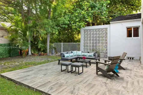 412 Zamora Avenue Coral Gables FL 33134