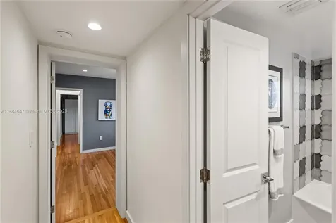 412 Zamora Avenue Coral Gables FL 33134