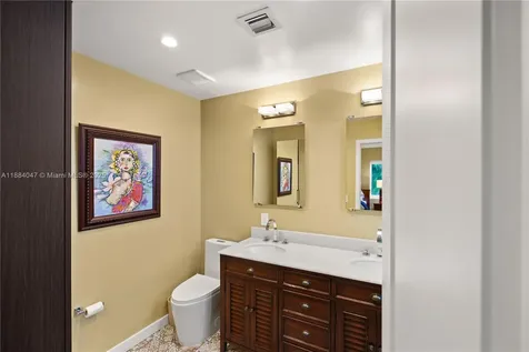 412 Zamora Avenue Coral Gables FL 33134