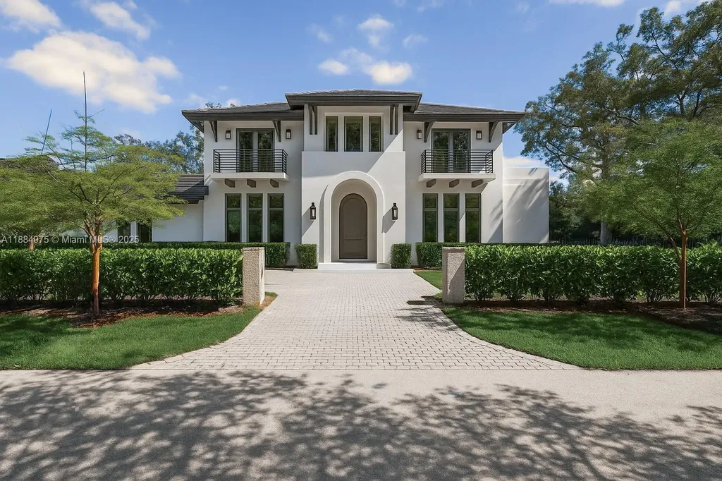 7001 SW 71st Avenue Miami FL 33143