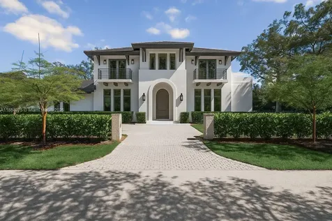 7001 SW 71st Avenue Miami FL 33143