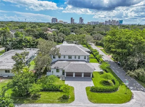 7001 SW 71st Avenue Miami FL 33143