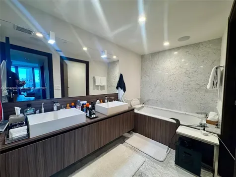 1000 Brickell Plaza Miami FL 33131