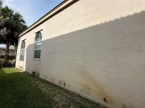 2470 Westmont Lane Royal Palm Beach FL 33411