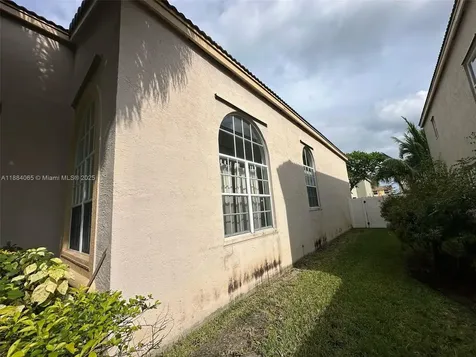 2470 Westmont Lane Royal Palm Beach FL 33411