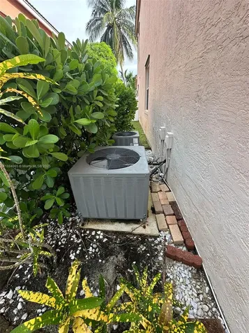 2470 Westmont Lane Royal Palm Beach FL 33411