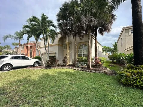 2470 Westmont Lane Royal Palm Beach FL 33411