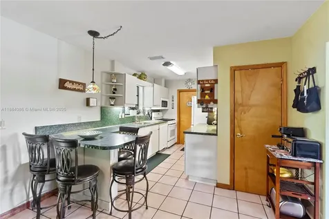 19910 SW 92nd Avenue Cutler Bay FL 33157