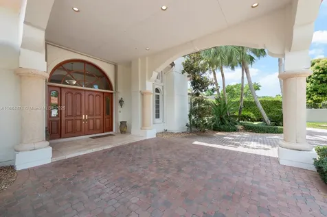 9360 SW 66th Street Miami FL 33173