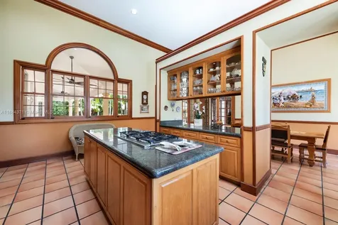 9360 SW 66th Street Miami FL 33173