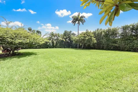 9360 SW 66th Street Miami FL 33173