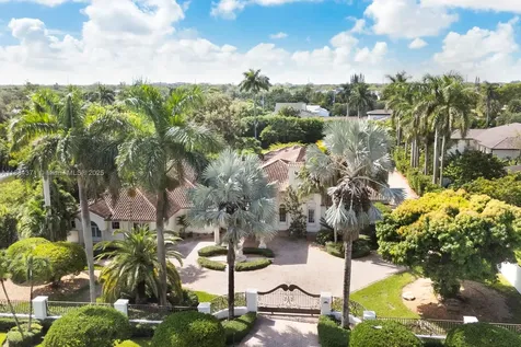 9360 SW 66th Street Miami FL 33173