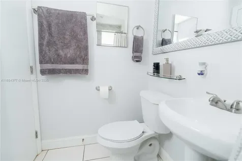 7901 SW 64th Avenue South Miami FL 33143
