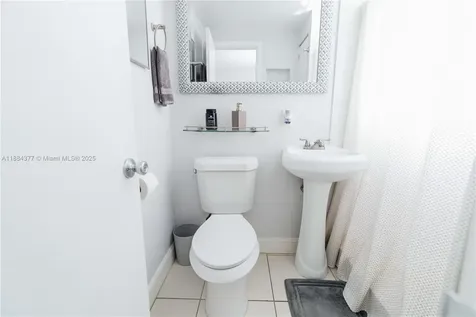 7901 SW 64th Avenue South Miami FL 33143