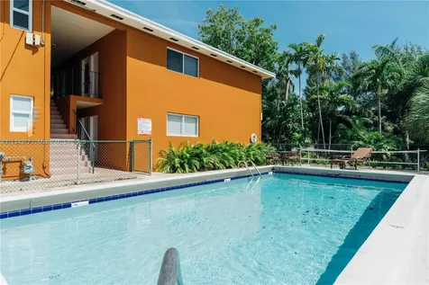 7901 SW 64th Avenue South Miami FL 33143