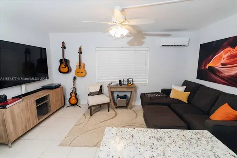 7901 SW 64th Avenue South Miami FL 33143