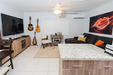 7901 SW 64th Avenue South Miami FL 33143