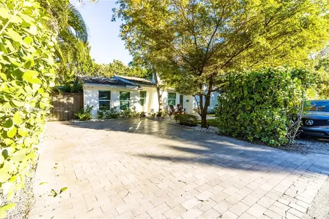 744 NE 16th Avenue Fort Lauderdale FL 33304