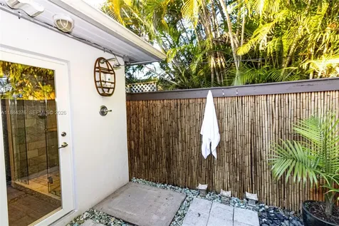 744 NE 16th Avenue Fort Lauderdale FL 33304