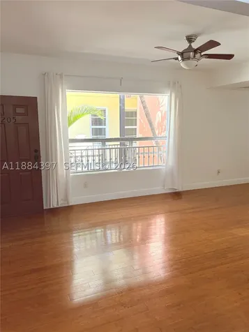 4812 Pine Tree Drive Miami Beach FL 33140