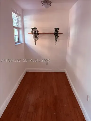 4812 Pine Tree Drive Miami Beach FL 33140