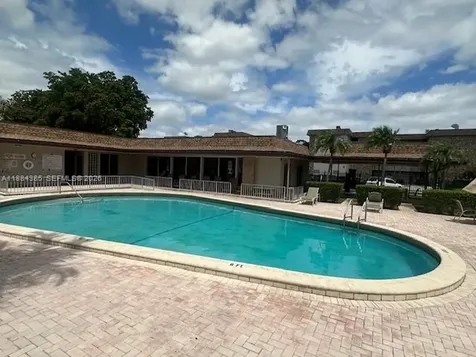 2471 SW 82nd Avenue Davie FL 33324