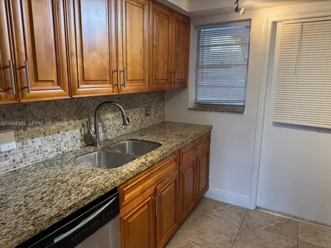 2471 SW 82nd Avenue Davie FL 33324