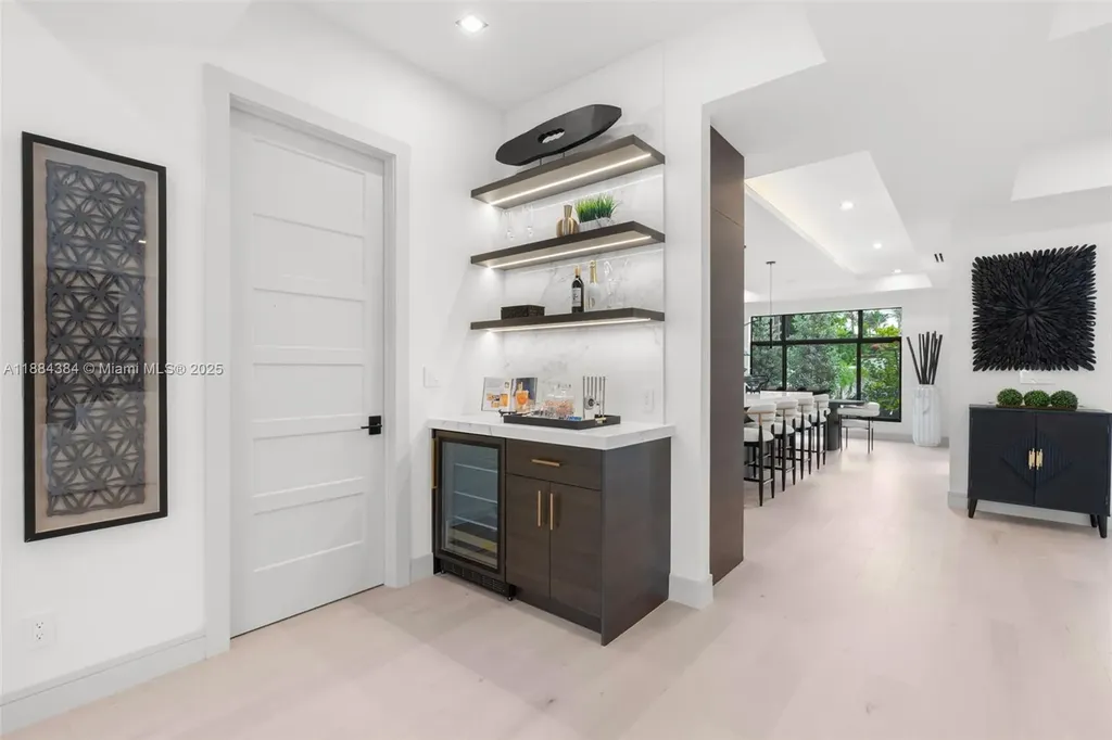 702 NW 5th Avenue Delray Beach FL 33444