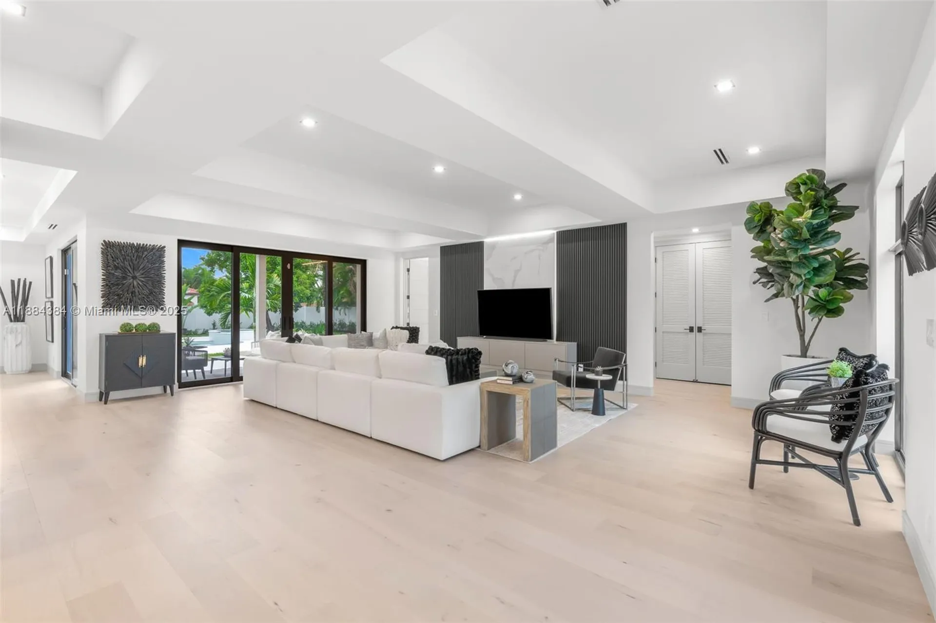 702 NW 5th Avenue Delray Beach FL 33444