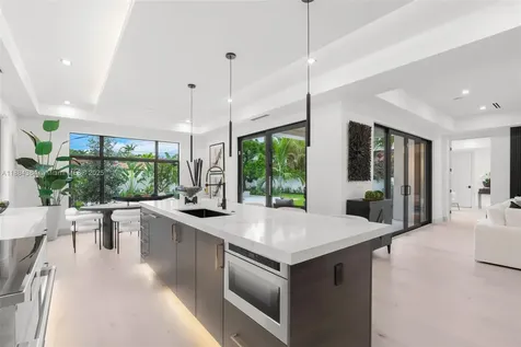 702 NW 5th Avenue Delray Beach FL 33444