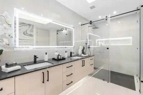 702 NW 5th Avenue Delray Beach FL 33444