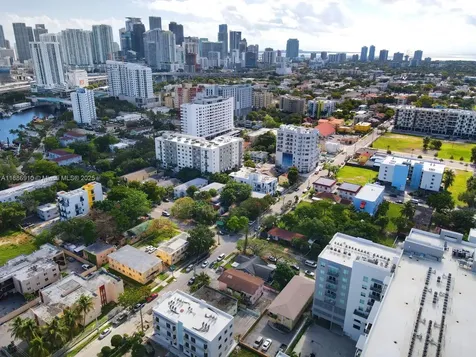 212 NW 7th Avenue Miami FL 33128