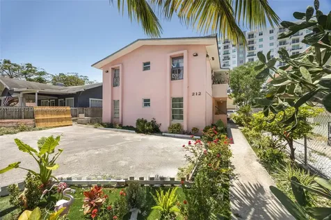212 NW 7th Avenue Miami FL 33128