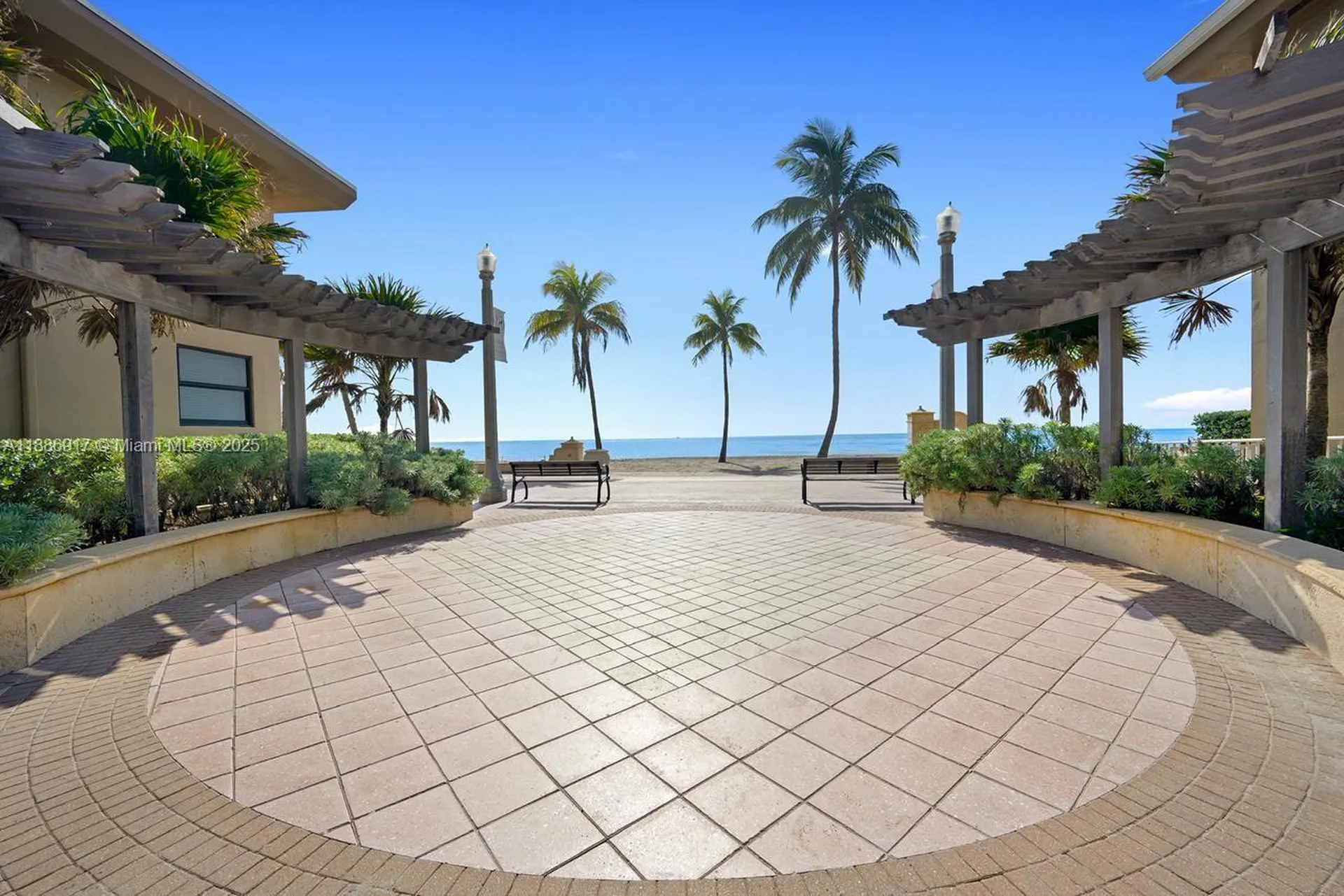 314 New Hampshire Street Hollywood FL 33019