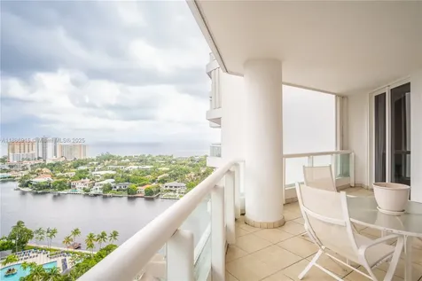 21050 Point Place Aventura FL 33180