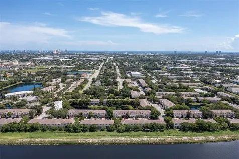 1112 Lucaya Drive Riviera Beach FL 33404