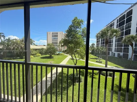 1627 Riverview Road Deerfield Beach FL 33441