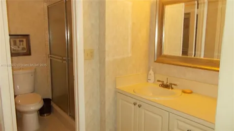 3161 S Ocean Drive Hallandale Beach FL 33009