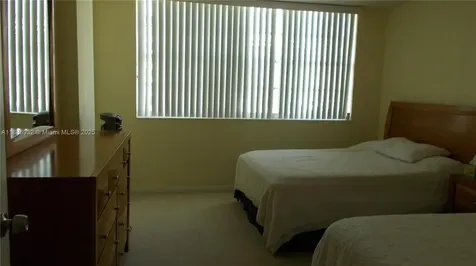 3161 S Ocean Drive Hallandale Beach FL 33009