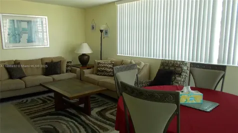 3161 S Ocean Drive Hallandale Beach FL 33009