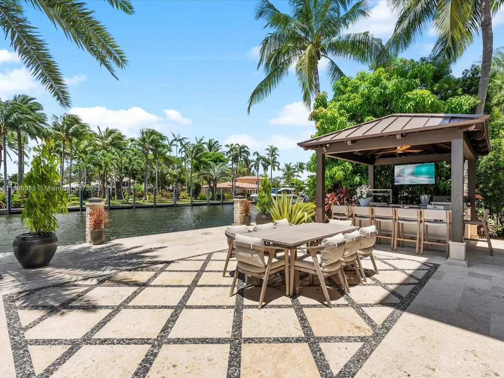 821 Solar Isle Drive Fort Lauderdale FL 33301