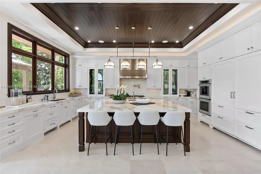 821 Solar Isle Drive Fort Lauderdale FL 33301