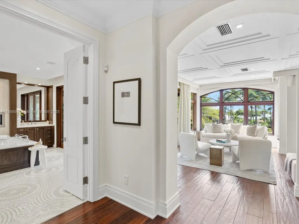 821 Solar Isle Drive Fort Lauderdale FL 33301