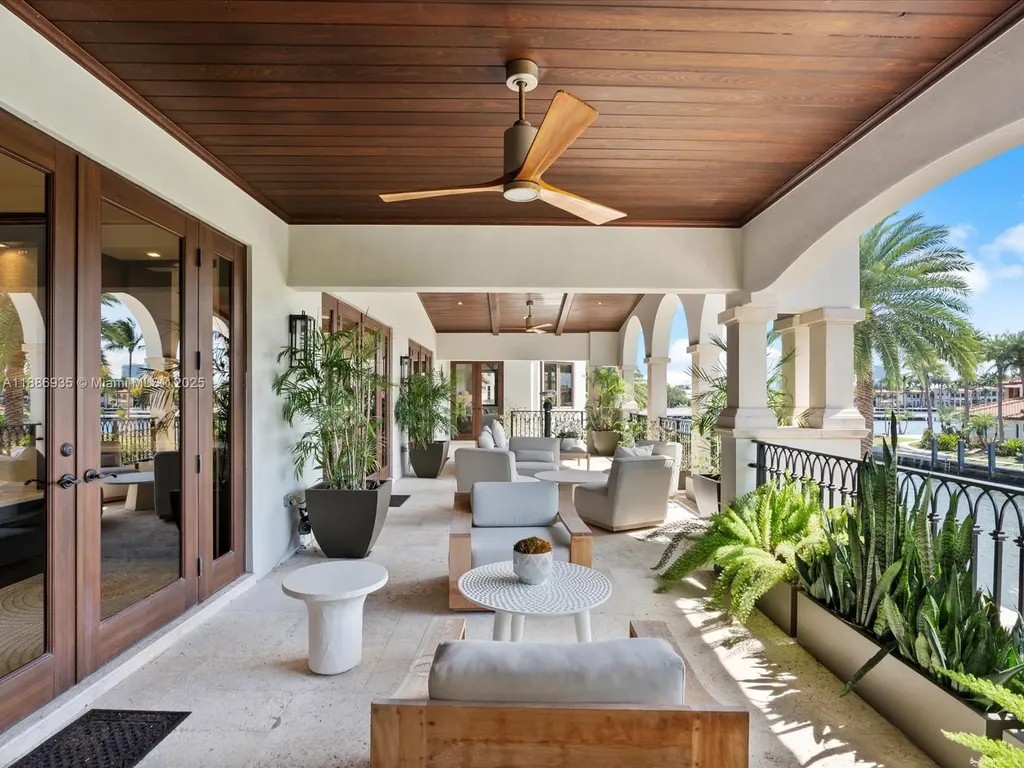 821 Solar Isle Drive Fort Lauderdale FL 33301