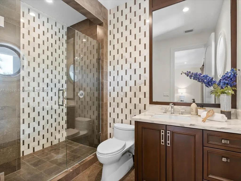 821 Solar Isle Drive Fort Lauderdale FL 33301