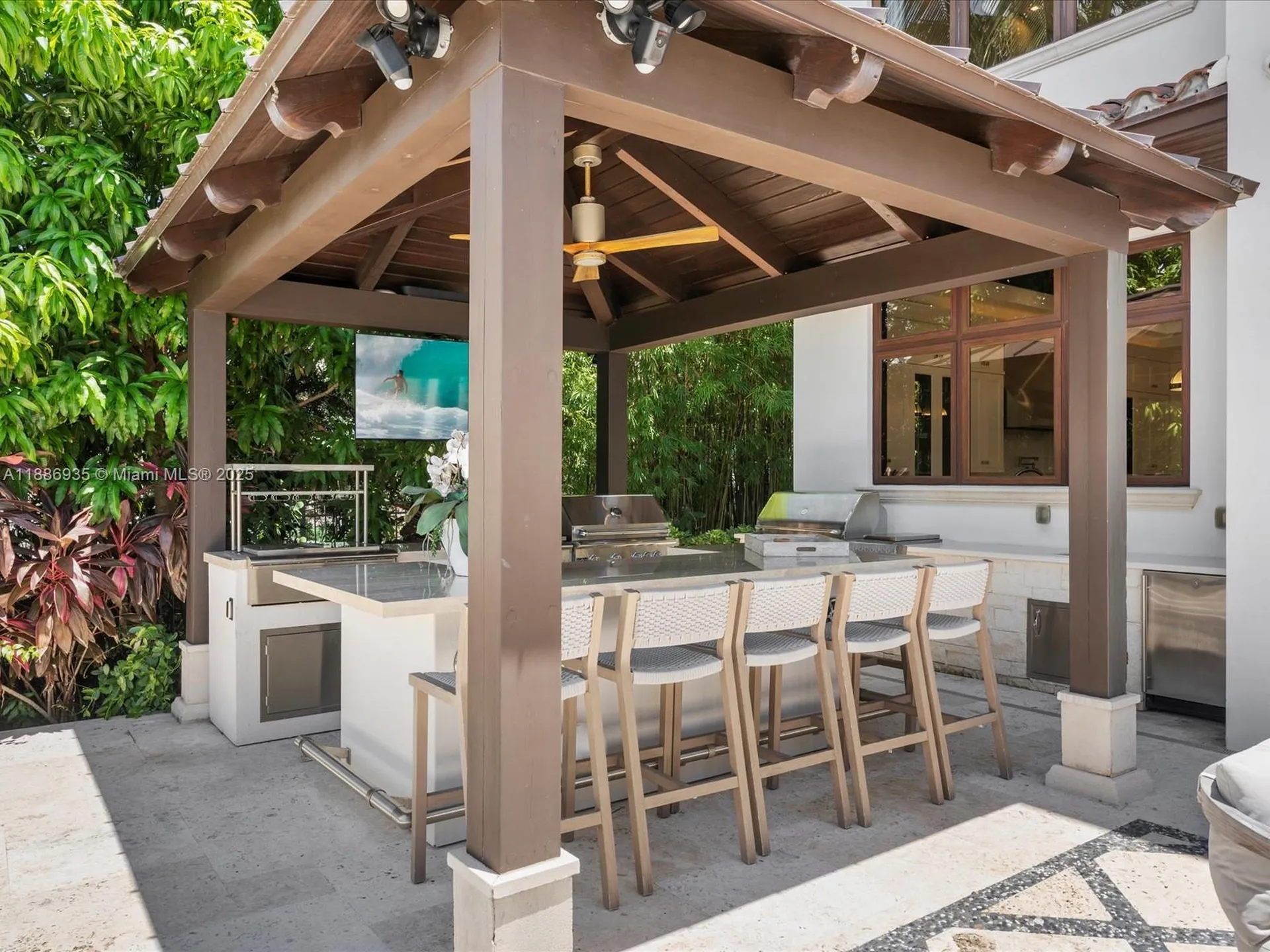 821 Solar Isle Drive Fort Lauderdale FL 33301