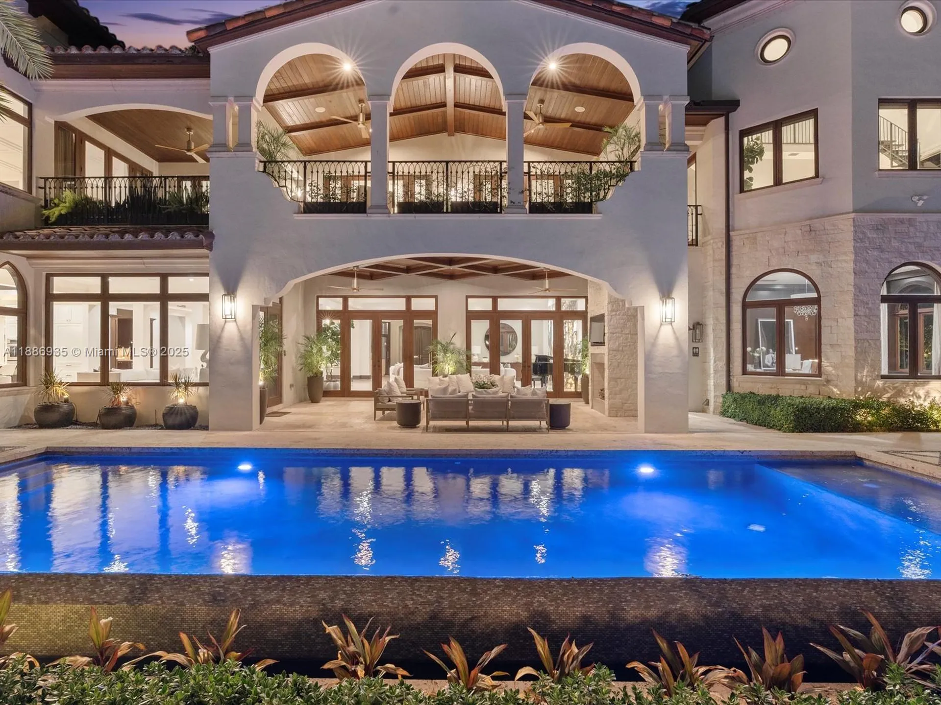 821 Solar Isle Drive Fort Lauderdale FL 33301