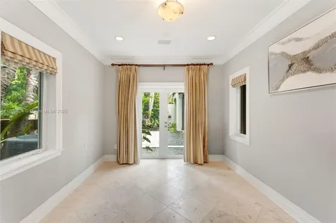 11 E Rivo Alto Drive Miami Beach FL 33139