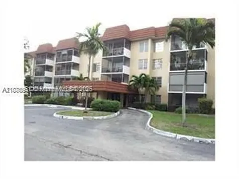 4166 Inverrary Drive Lauderhill FL 33319