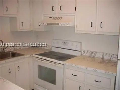 4166 Inverrary Drive Lauderhill FL 33319